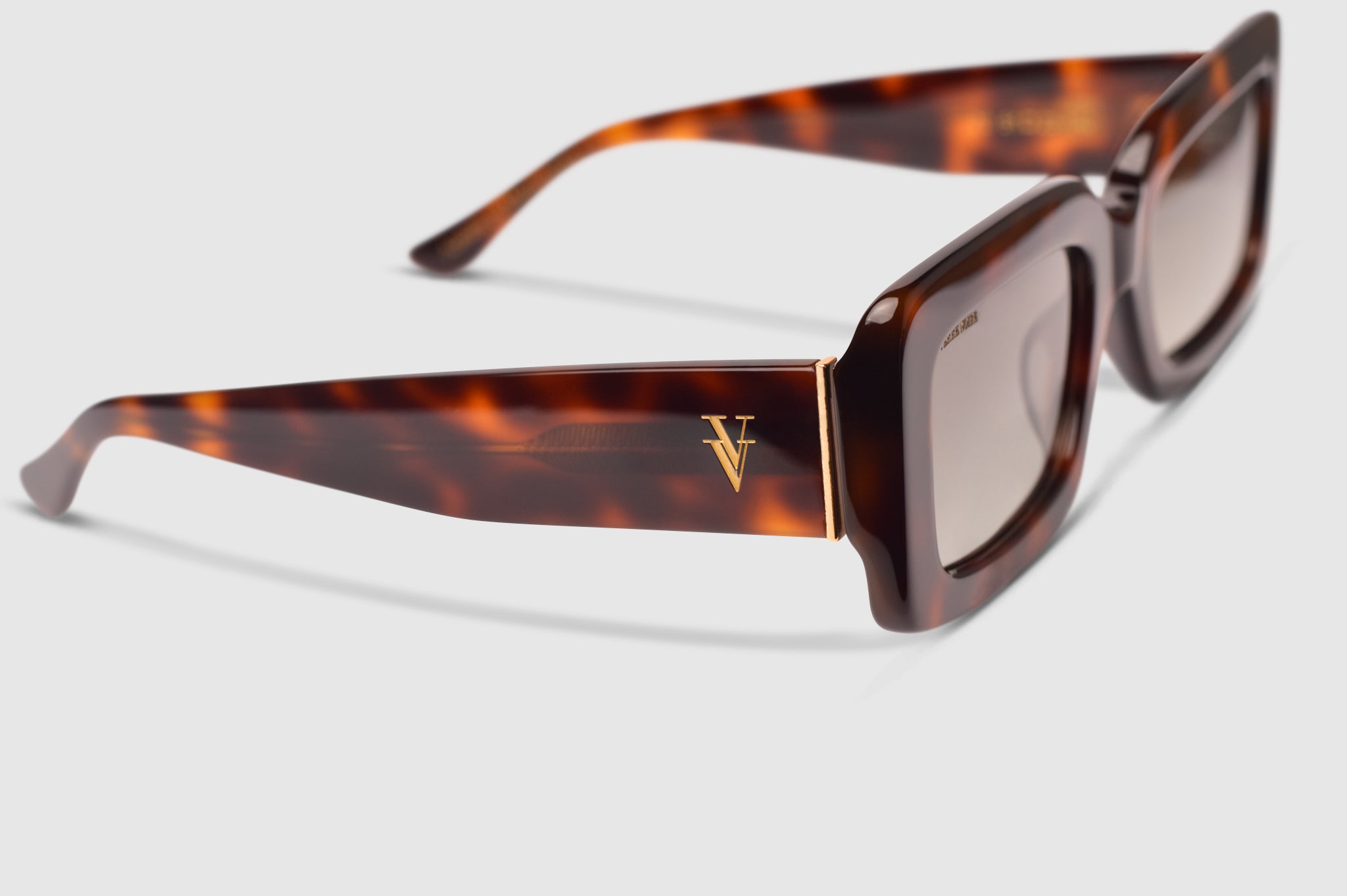 Savona Frame